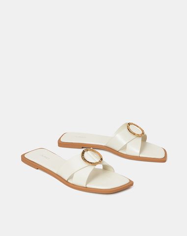  Giày Sandal Bệt Gắn Khoá Trang Trí 
