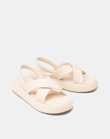  Giày Sandal Quai Chéo Hiệu Ứng Phồng 