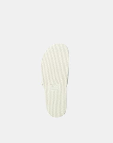  Giày Sandal Quai Ngang Phối Khóa Trang Trí 