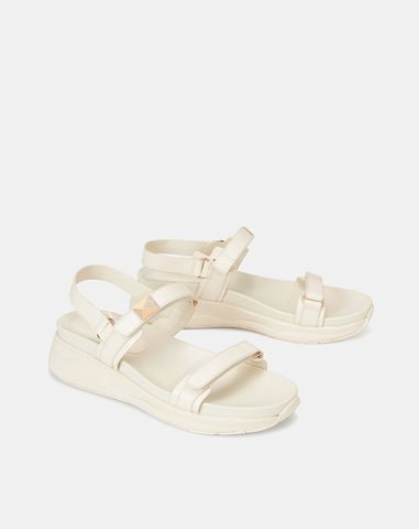  Giày Sandal Thể Thao Phối Khoá Trang Trí 