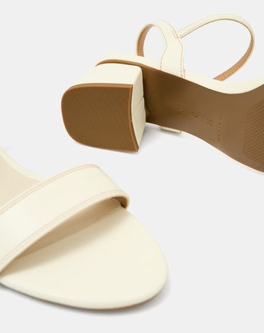  Giày Sandal Gót Vuông Quai Ngang Bản Lớn Quai Cổ Chân 