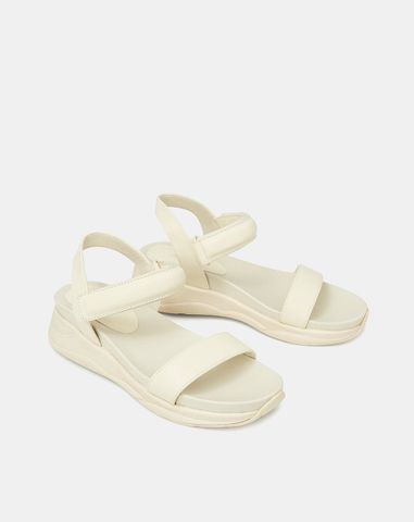  Giày Sandal Quai Phồng 