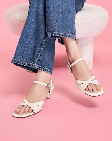  Giày Sandal Gót Nhọn Đắp Quai Chéo 