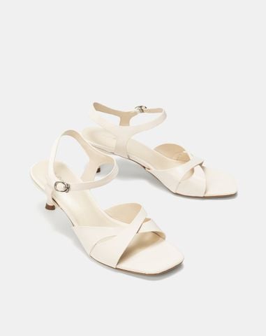 Giày Sandal Gót Nhọn Đắp Quai Chéo 