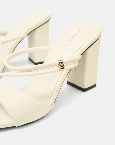  Giày Sandal Gót Vuông Phối Quai Kiểu 