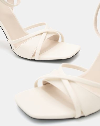  Giày Sandal Cao Gót Quai Chéo 