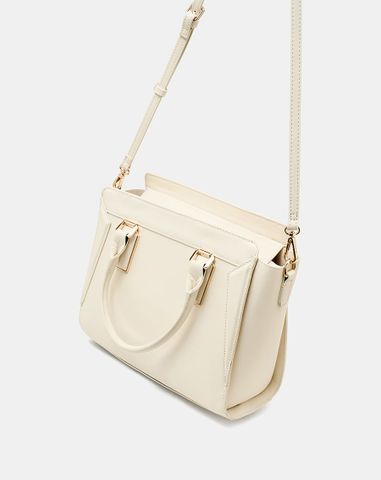  Túi Xách Lớn Phối Tay Cầm Trang Trí 