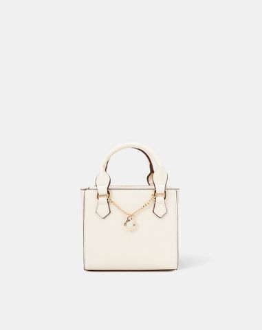  Túi form vuông dây xích trang trí 