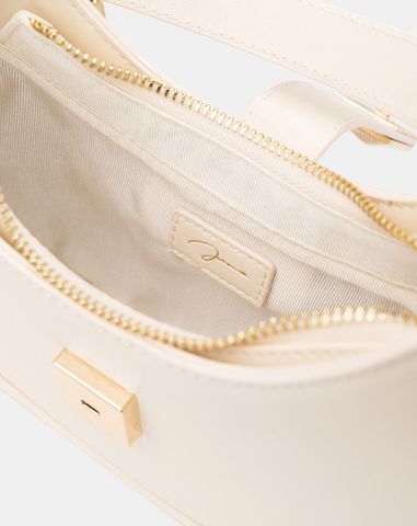  Túi Xách Nhỏ Hobo Phối Charm Trang Trí 