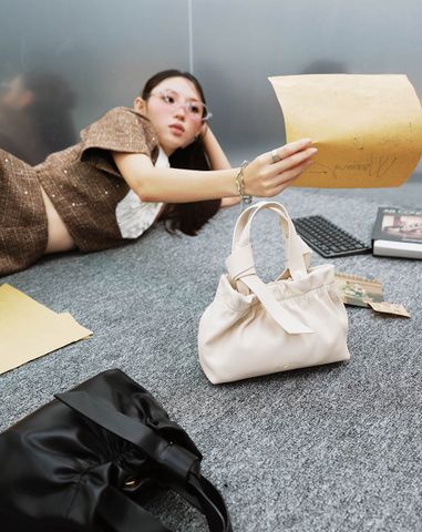  Túi Xách Nhỏ Tay Cầm Thắt Nút 