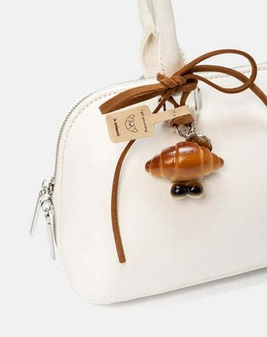  Túi Xách Trung Trang Trí Charm Croissant 