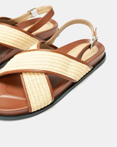  Giày Sandal Quai Chéo Phối Liệu Đan Lát 