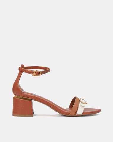  Giày Sandal Phối Khoá Trang Trí 