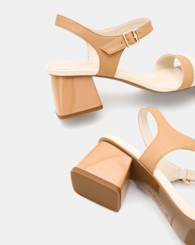  Giày Sandal May Chỉ Zigzag 