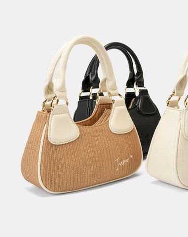  Túi Xách Nhỏ Half Moon Logo Chữ Kí 