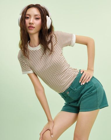  Áo thun ôm cổ tròn sọc ngang 