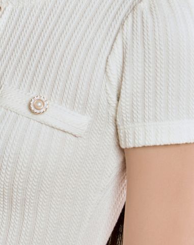  Áo thun tay phồng phối nút kiểu 