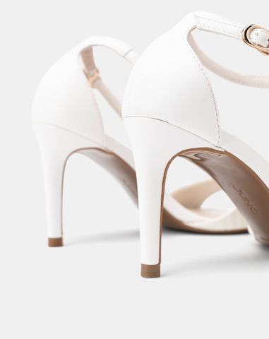  Giày Sandal Cao Gót Bít Hậu 