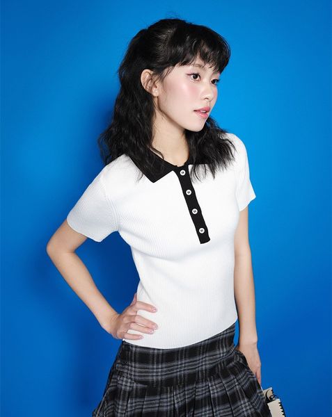  Áo polo dệt kim cổ phối màu 