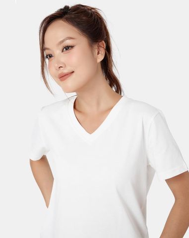  Áo thun trơn màu cổ tim form fit 