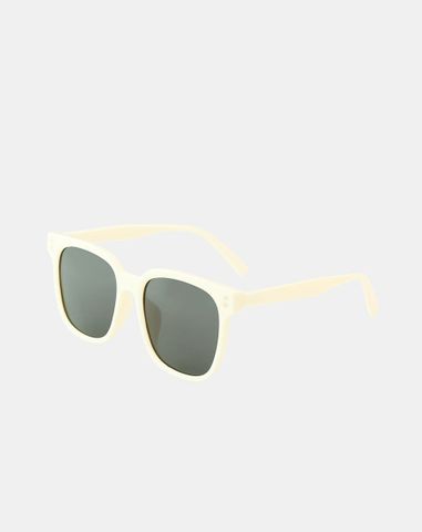  Mắt Kính Thời Trang 