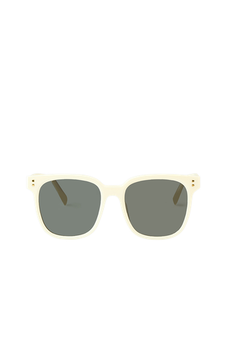  Mắt Kính Thời Trang 