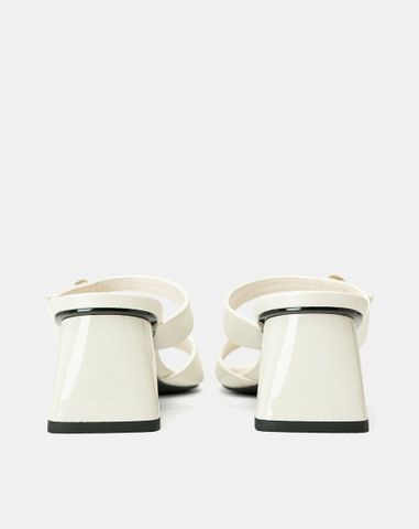  Giày Sandal Khóa Trang Trí Tròn 