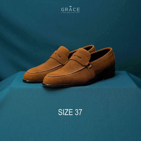  SIZE 37 
