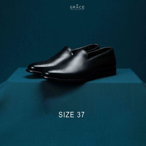  SIZE 37 