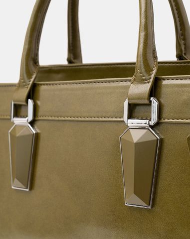  Túi Xách Lớn Phối Tay Cầm Trang Trí 