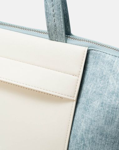  Túi Xách Lớn Gắn Charm Croissant 