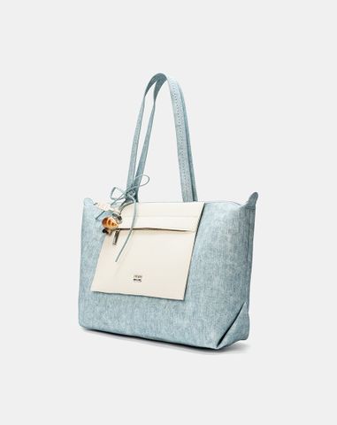  Túi Xách Lớn Gắn Charm Croissant 