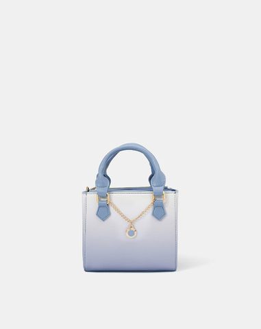  Túi form vuông dây xích trang trí 