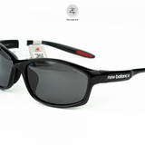  Kính mát phân cực polarized New Balance NB08139X dáng vuông nhựa TR90 dẻo chính hãng fullbox 