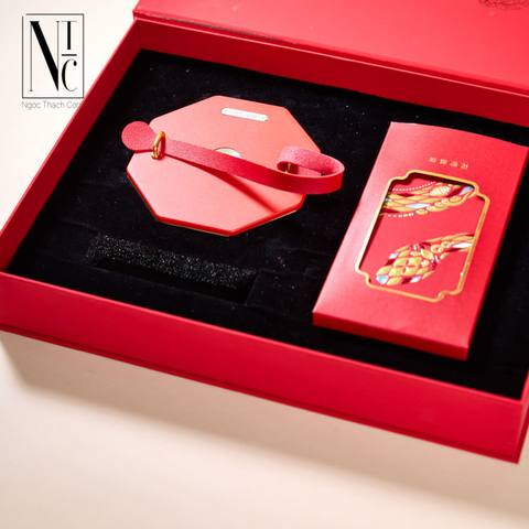  Bộ Quà Tặng Tết Đèn Lồng & Bao Lì Xì 