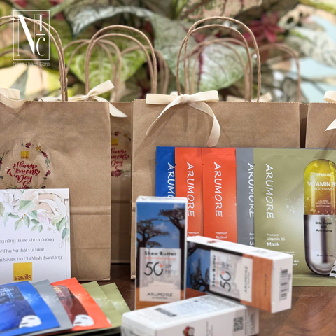  Set Mặt Nạ & Kem Chống Nắng Quà Tặng Phái Nữ 