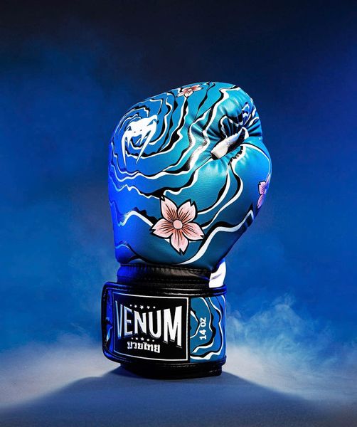  Găng Tay Venum x Tawanchay Boxing Gloves Blue/White 