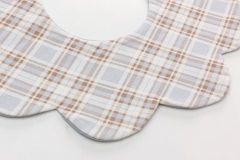  Set 5 Yếm Bib Cao Cấp Cho Bé, Phong Cách Hàn Quốc, Họa Tiết Caro Trái Tim Hoa Nhí, Xinh Xắn Dễ Phối Đồ 