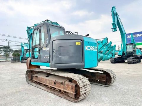 MÁY XÚC THỦY LỰC SK135SR-2