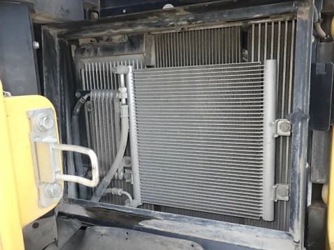 Máy Xúc Đào Kobelco SK75SRD-3E nhập khẩu nhật bản
