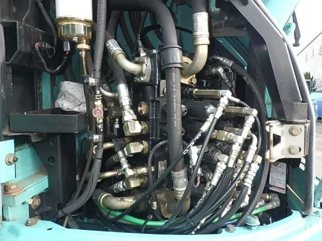 Máy xúc đào Kobelco Sk125SR nhập khẩu Nhật Bản