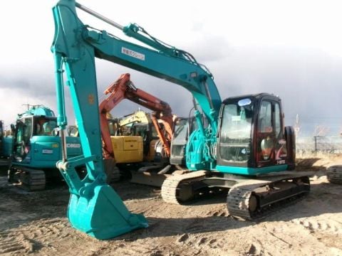 Máy Xúc Đào Sk135SR-2