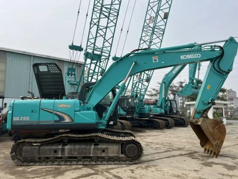 Kobelco SK200-8