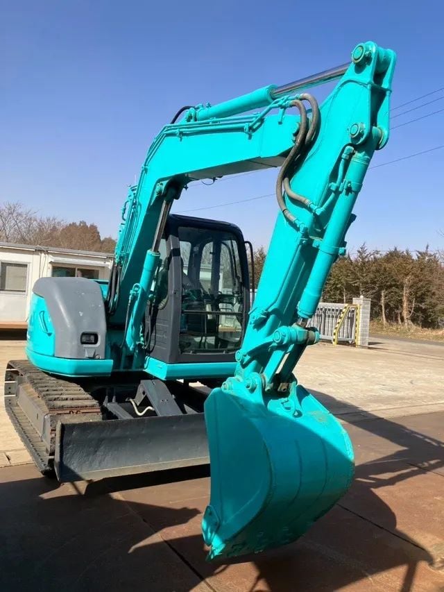 Máy Xúc Kobelco SK70SR-1ES