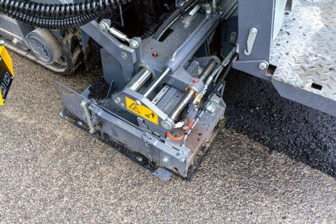 BÀN ĐẦM KÉO DÀI AB 135