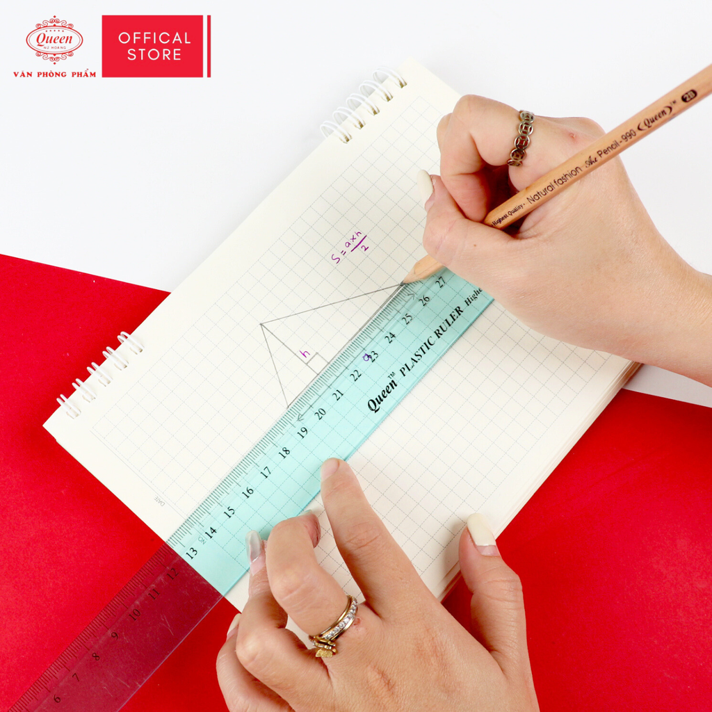 Thước nhựa 30cm - Màu Trắng Trong/Xanh/Xanh Lá/Hồng - Queen (Nữ Hoàng)