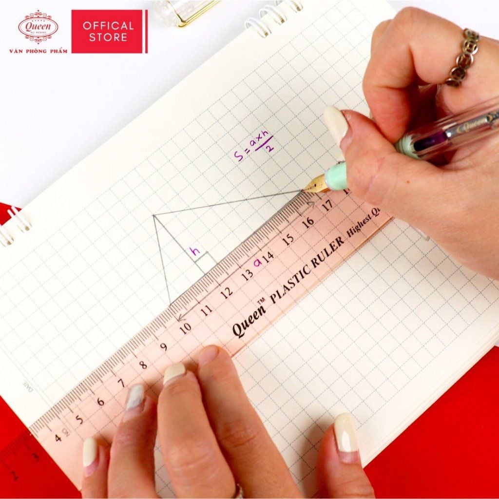 Thước kẻ trong suốt 20cm - Queen PR-20cm (Nhựa cao cấp nguyên sinh)