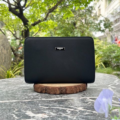  Túi Cầm Tay Homme Bergamo – Italy Luxe Textured Leather Hand Case with Fingerprint Lock 