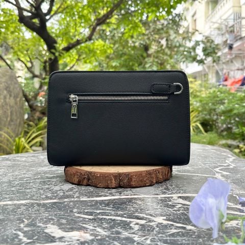  Túi Cầm Tay Homme Bergamo – Italy Luxe Textured Leather Hand Case with Fingerprint Lock 