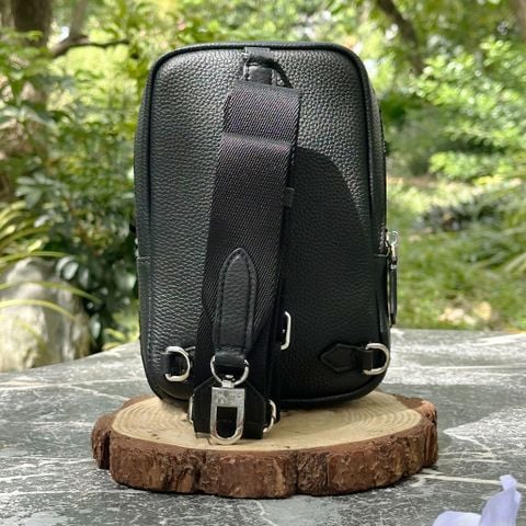  Cặp Đeo Chéo Montblanc Companion Small On-Body Bag Thanh Lịch 